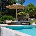 Islets Seafront Boutique Вилла